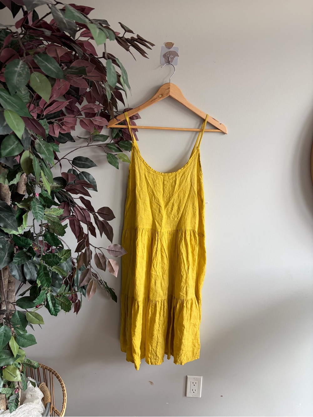 Made in Italy linen Yellow Spaghetti-Strap Maxi Dress - Women's